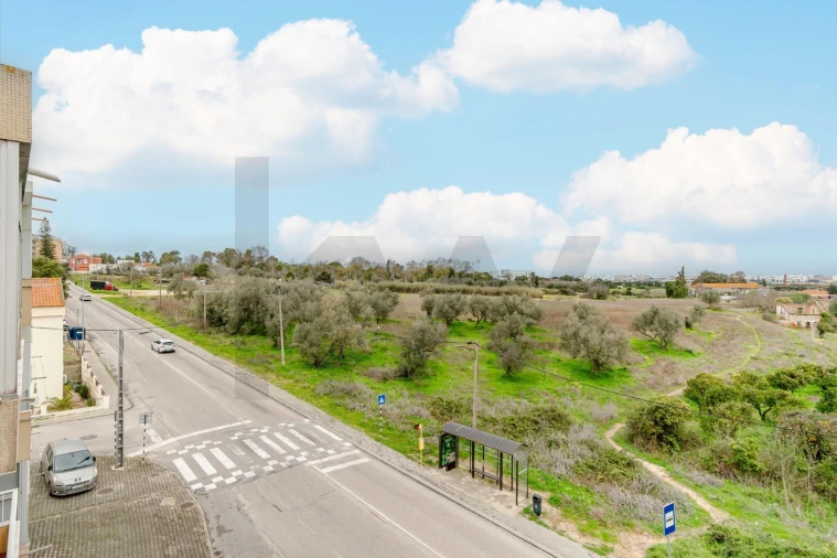 Apartamento T3 para Venda em Seixal, Arrentela e Aldeia de Paio Pires Foto 10