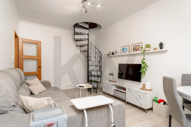 Apartamento T3 para Venda em Seixal, Arrentela e Aldeia de Paio Pires Foto 24