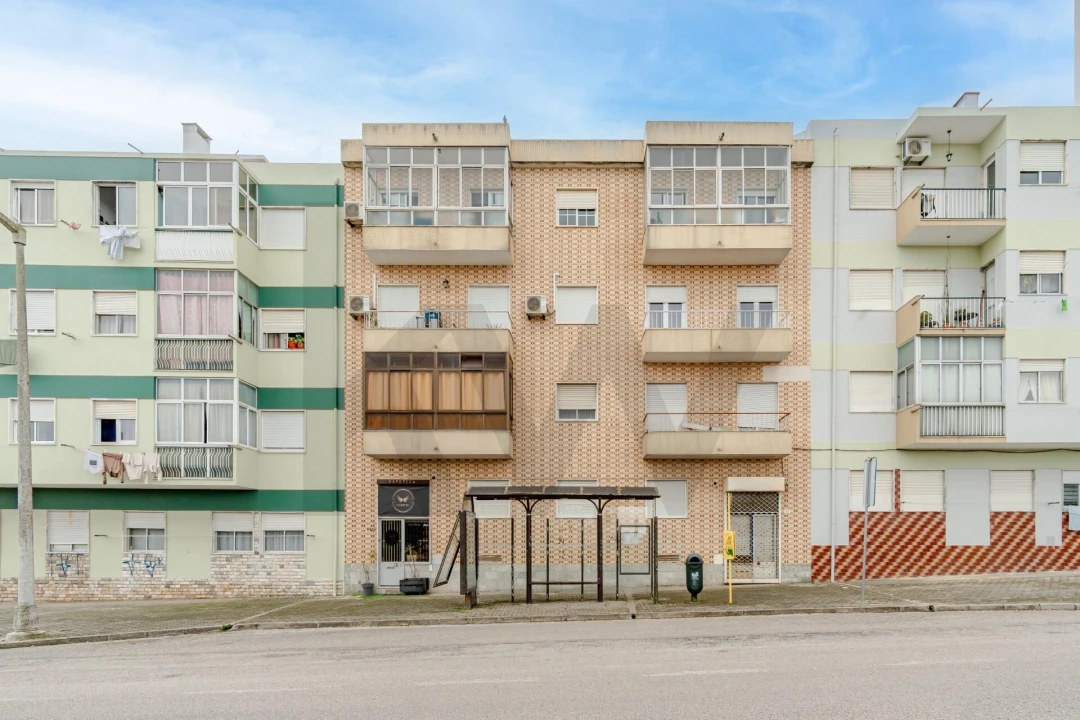 Apartamento T3 para Venda em Seixal, Arrentela e Aldeia de Paio Pires Foto 34