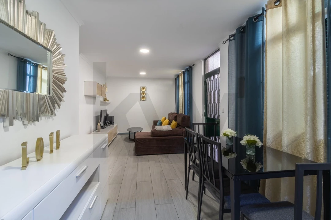 Moradia T2 para Venda em Funchal (Santa Luzia) Foto 4