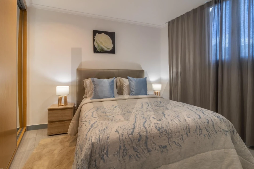 Moradia T2 para Venda em Funchal (Santa Luzia) Foto 12