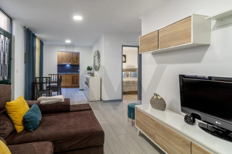 Moradia T2 para Venda em Funchal (Santa Luzia) Foto 2