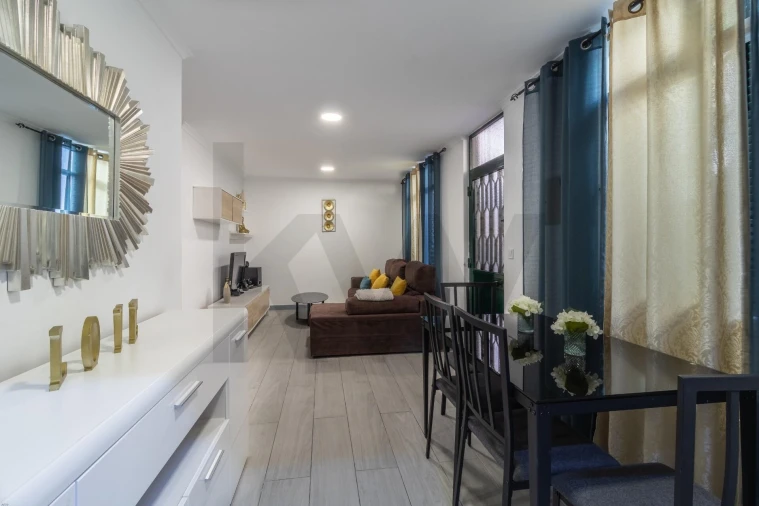 Moradia T2 para Venda em Funchal (Santa Luzia) Foto 4