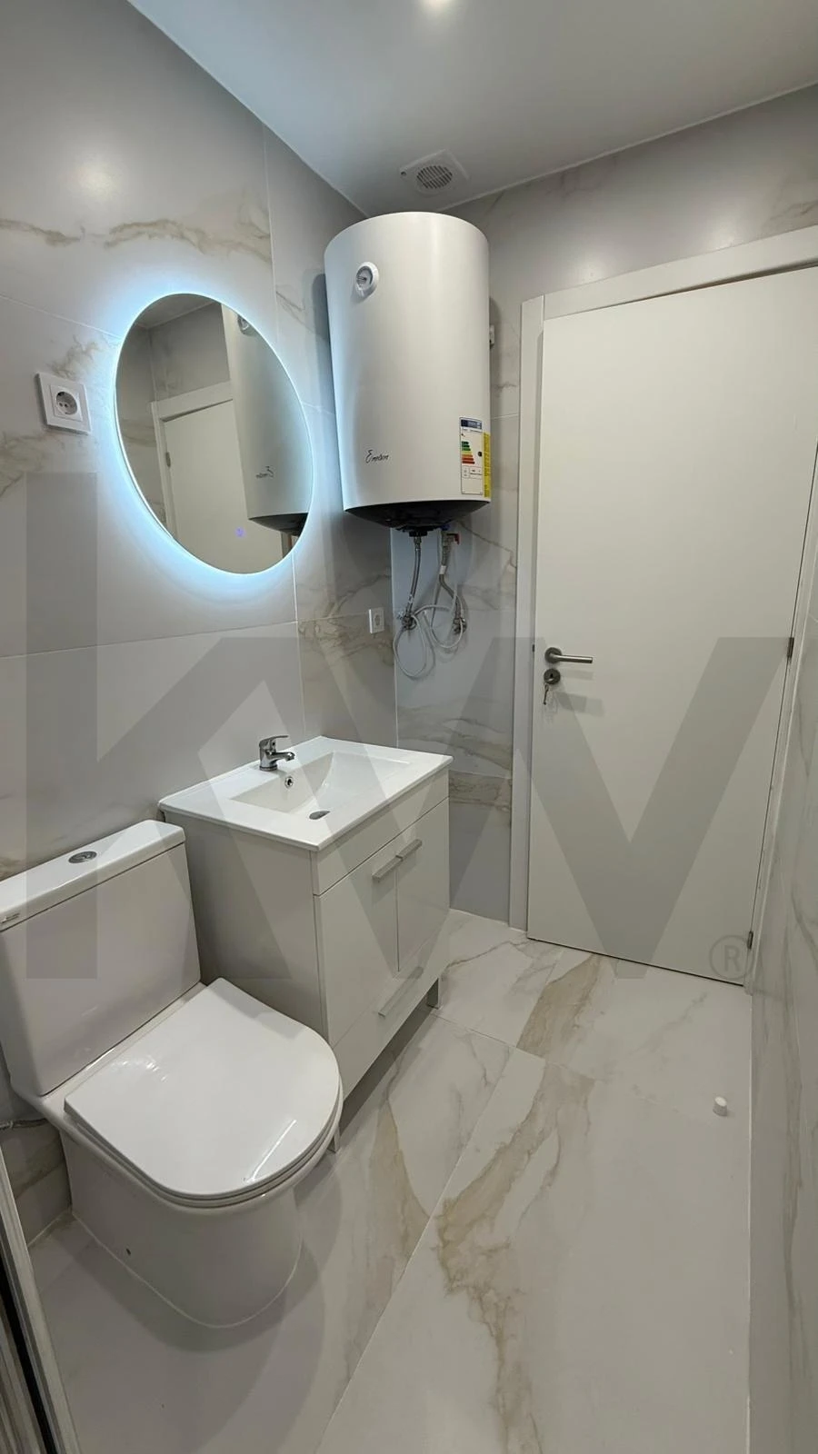 Apartamento T1 para Venda em Porto Salvo Foto 6