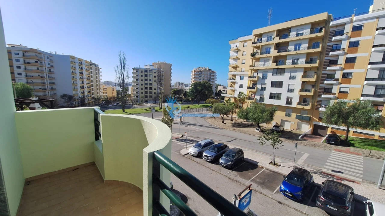 Apartamento T2 para Venda em Faro (Sé e São Pedro) Foto 4