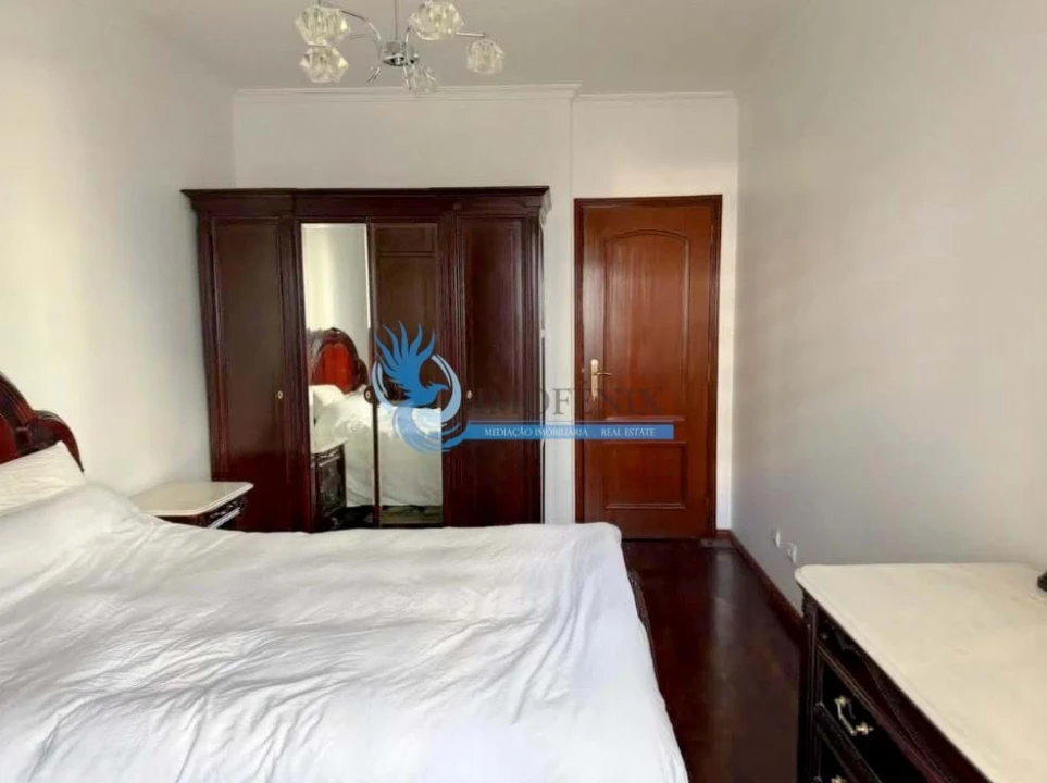 Apartamento T2 para Venda em Faro (Sé e São Pedro) Foto 11