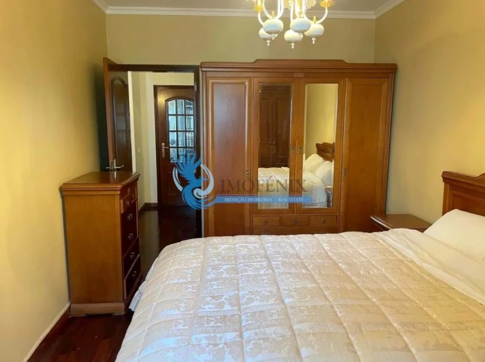 Apartamento T2 para Venda em Faro (Sé e São Pedro) Foto 9