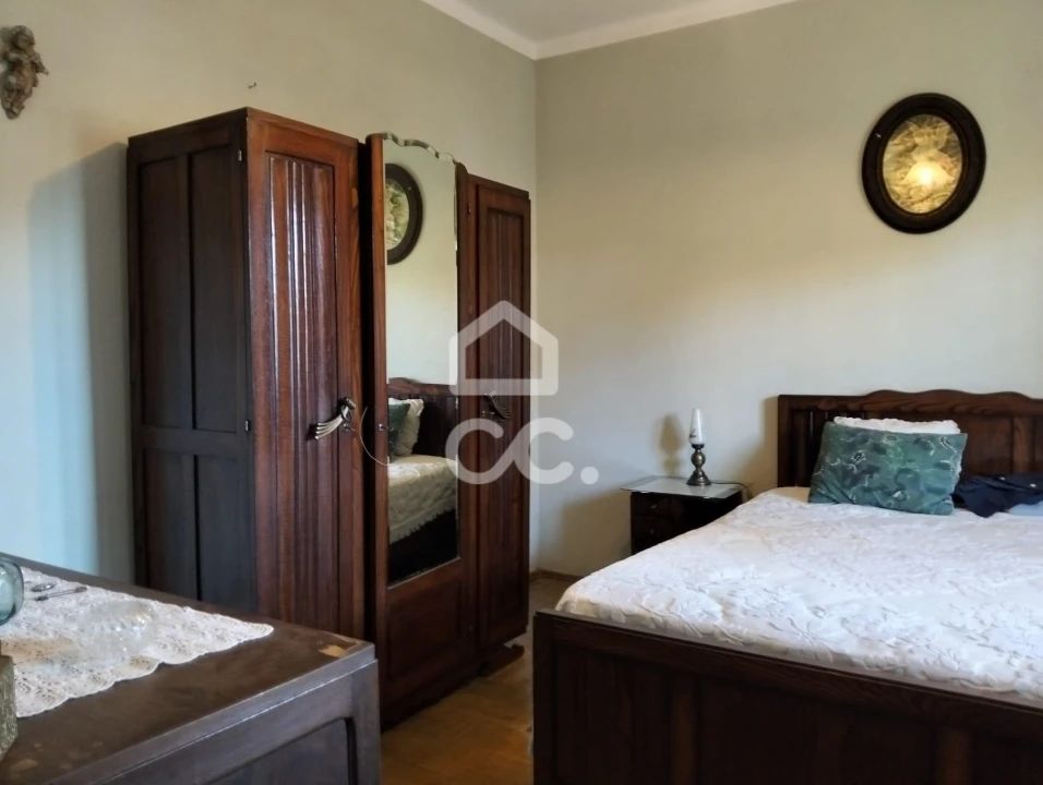 Moradia T5 para Venda em Vermelha Foto 42