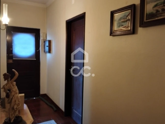 Moradia T5 para Venda em Vermelha Foto 27