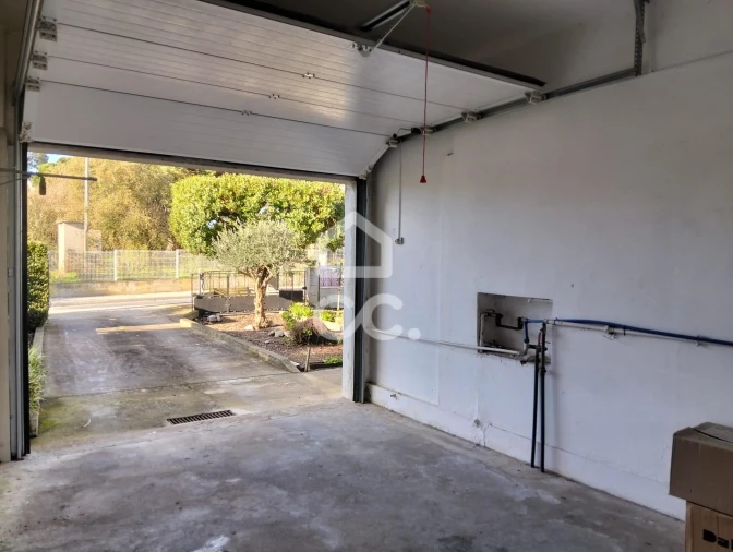 Moradia T5 para Venda em Vermelha Foto 4