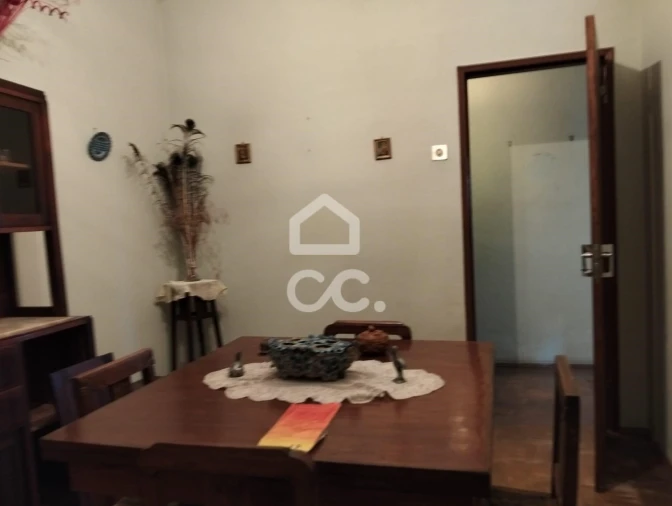 Moradia T5 para Venda em Vermelha Foto 47