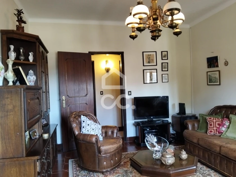 Moradia T5 para Venda em Vermelha Foto 19