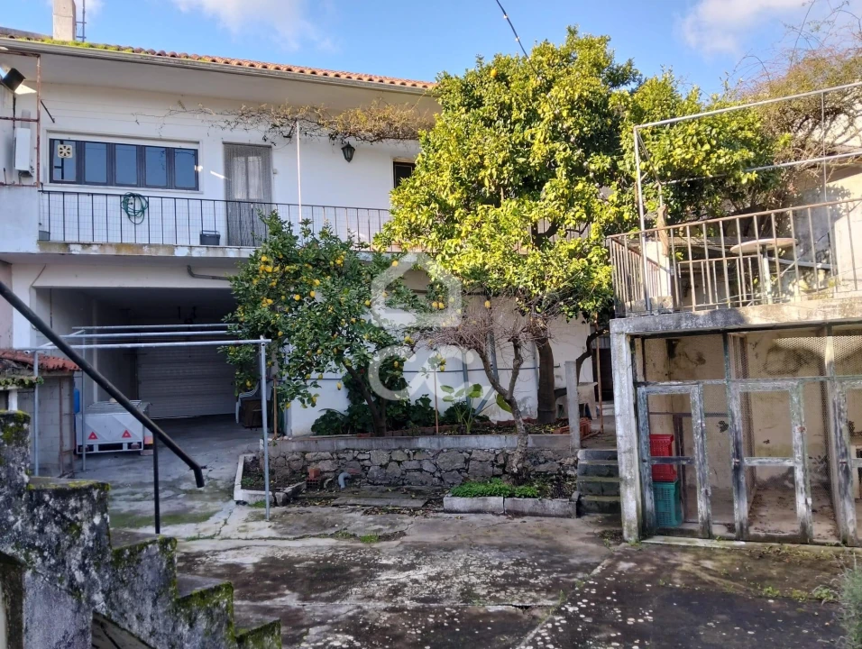 Moradia T5 para Venda em Vermelha Foto 6