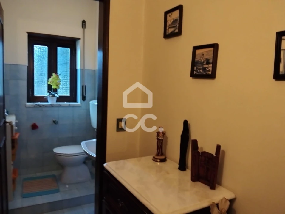 Moradia T5 para Venda em Vermelha Foto 25