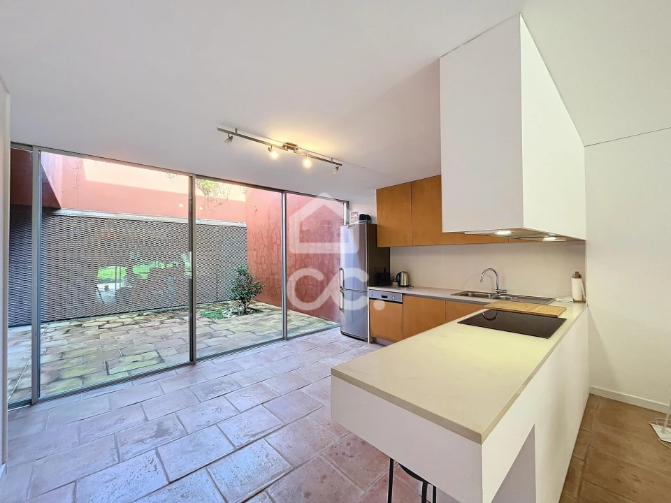 Moradia T2 para Arrendamento em Vau Foto 6