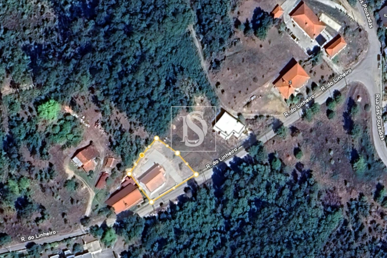 Moradia T3 para Venda em Castelões Foto 33