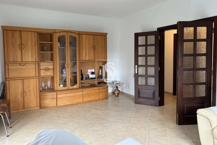 Moradia T3 para Venda em Castelões Foto 7