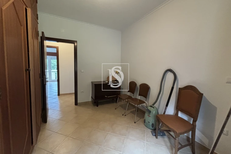 Moradia T3 para Venda em Castelões Foto 16