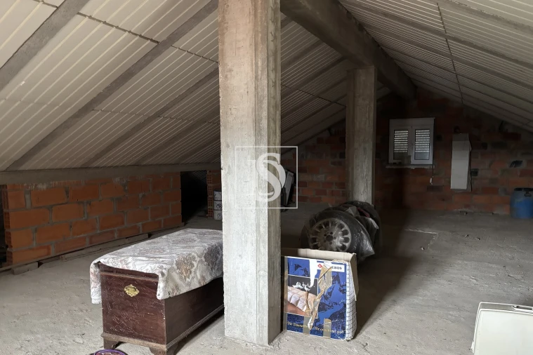 Moradia T3 para Venda em Castelões Foto 28