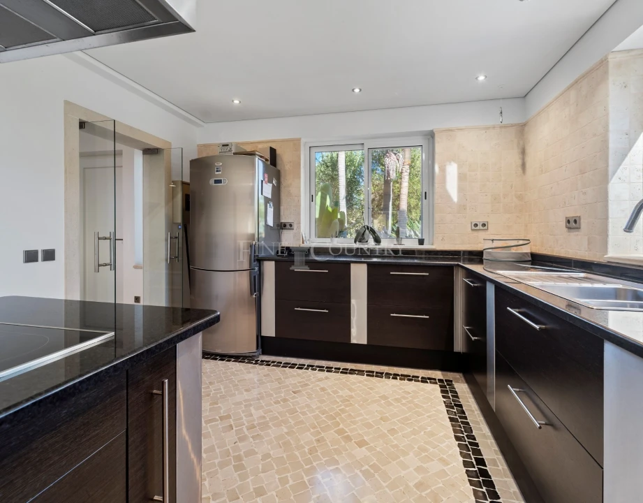 Moradia T6 para Venda em Conceição e Cabanas de Tavira Foto 5