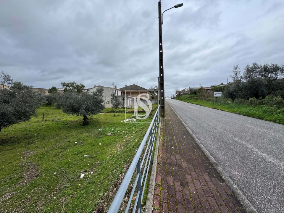 Moradia T3 para Venda em Santa Margarida da Coutada Foto 37