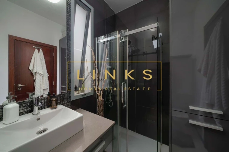 Moradia T2 para Venda em Porto Santo Foto 18