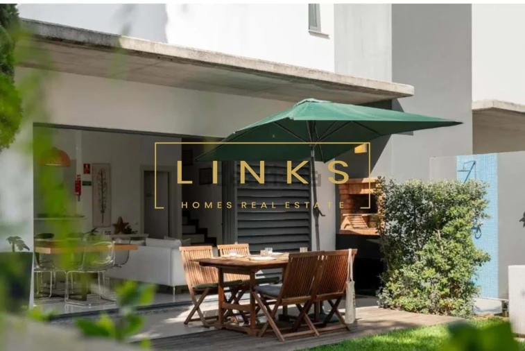 Moradia T2 para Venda em Porto Santo Foto 3