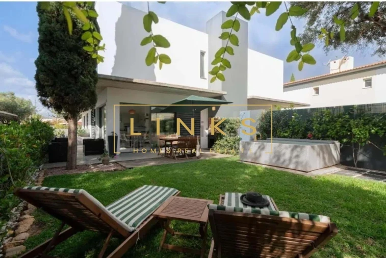 Moradia T2 para Venda em Porto Santo Foto 1