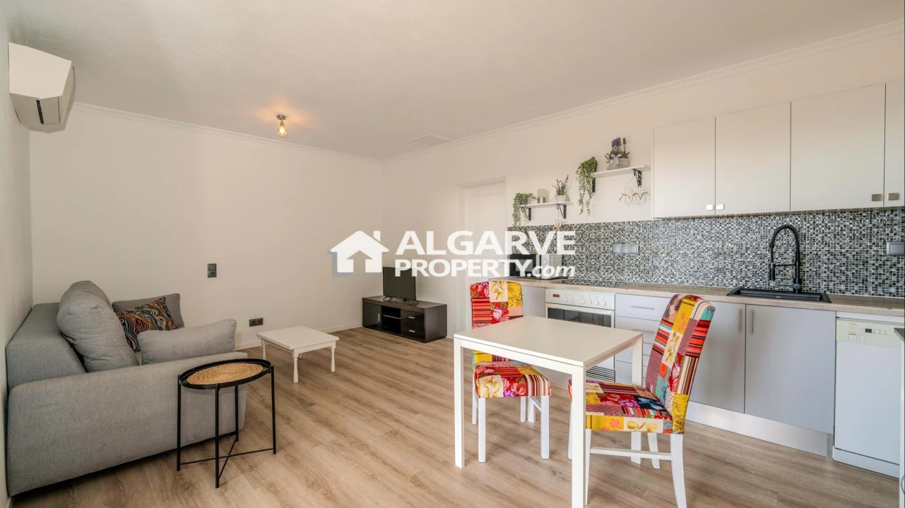 Moradia T4 para Venda em Loule (São Sebastião) Foto 39