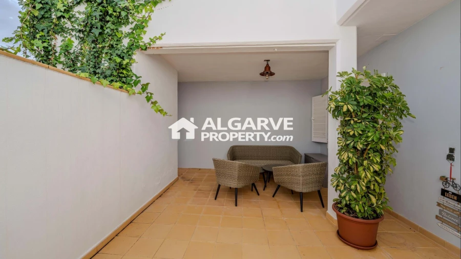 Moradia T4 para Venda em Loule (São Sebastião) Foto 36