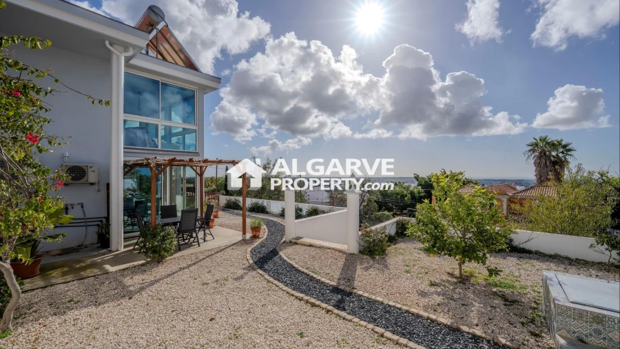 Moradia T4 para Venda em Loule (São Sebastião) Foto 33