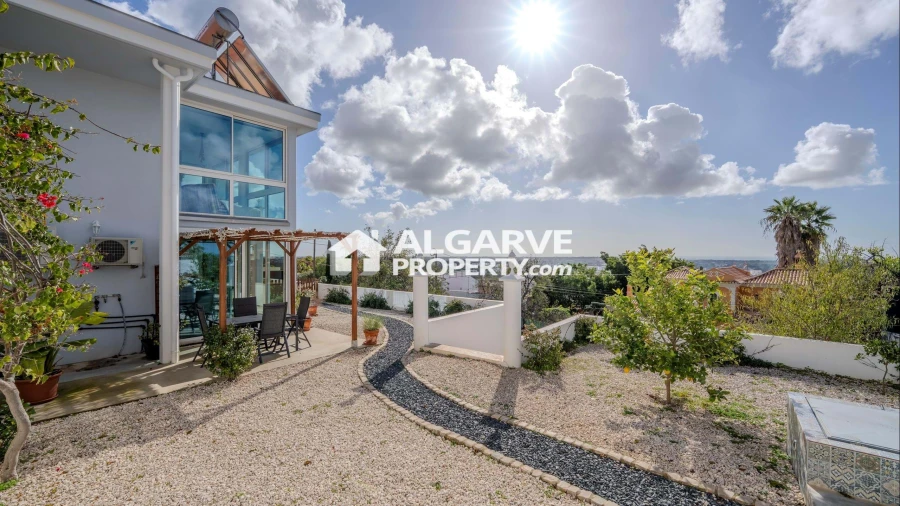 Moradia T4 para Venda em Loule (São Sebastião) Foto 34