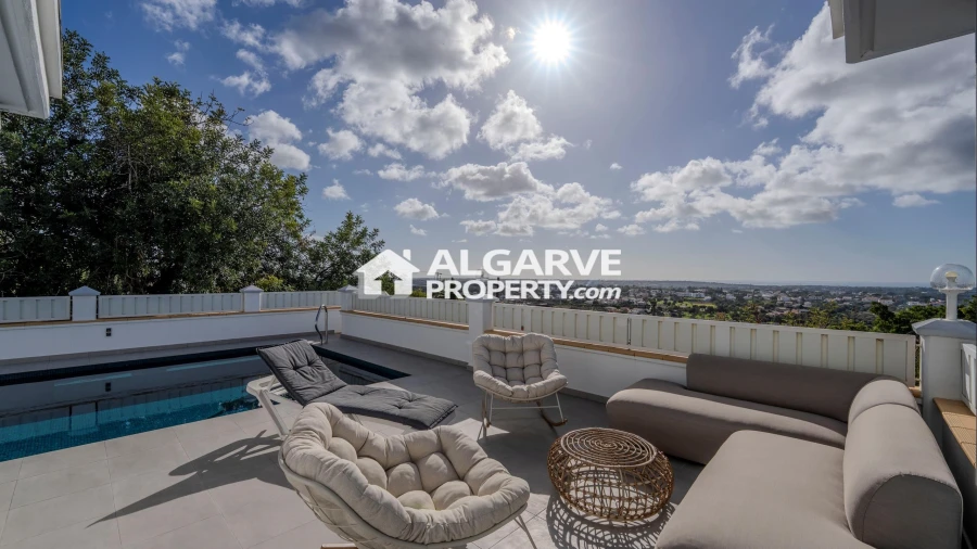 Moradia T4 para Venda em Loule (São Sebastião) Foto 17