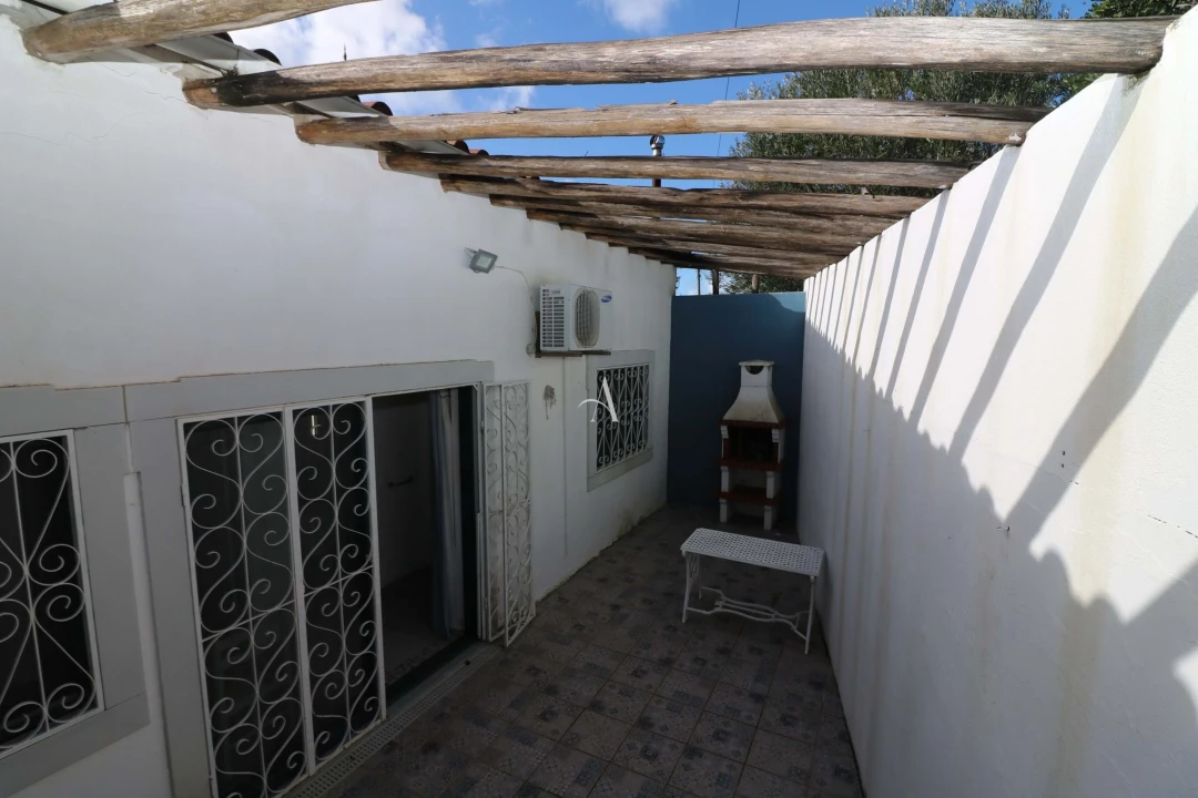 Quinta T2 para Venda em São Brás de Alportel Foto 17