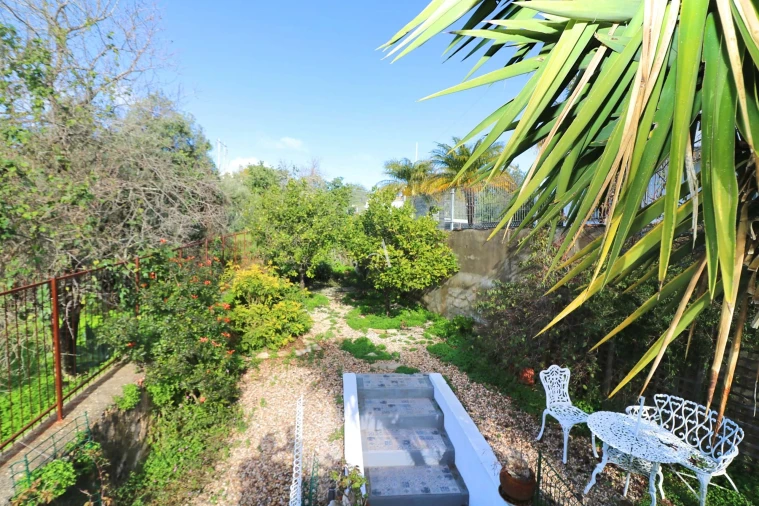 Quinta T2 para Venda em São Brás de Alportel Foto 3