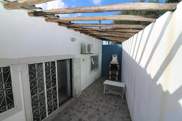 Quinta T2 para Venda em São Brás de Alportel Foto 25