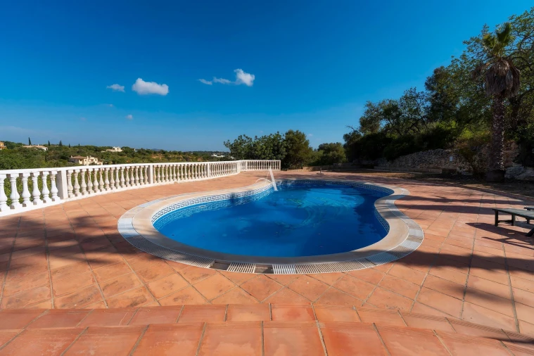 Moradia T4 para Venda em Boliqueime Foto 14