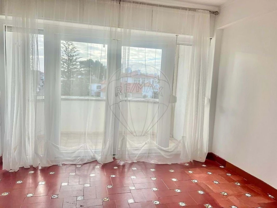 Apartamento T1 para Arrendamento férias em Cascais e Estoril Foto 2