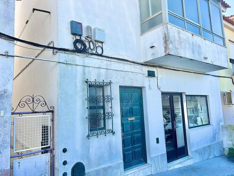 Prédio para Venda em Alcabideche Foto 2