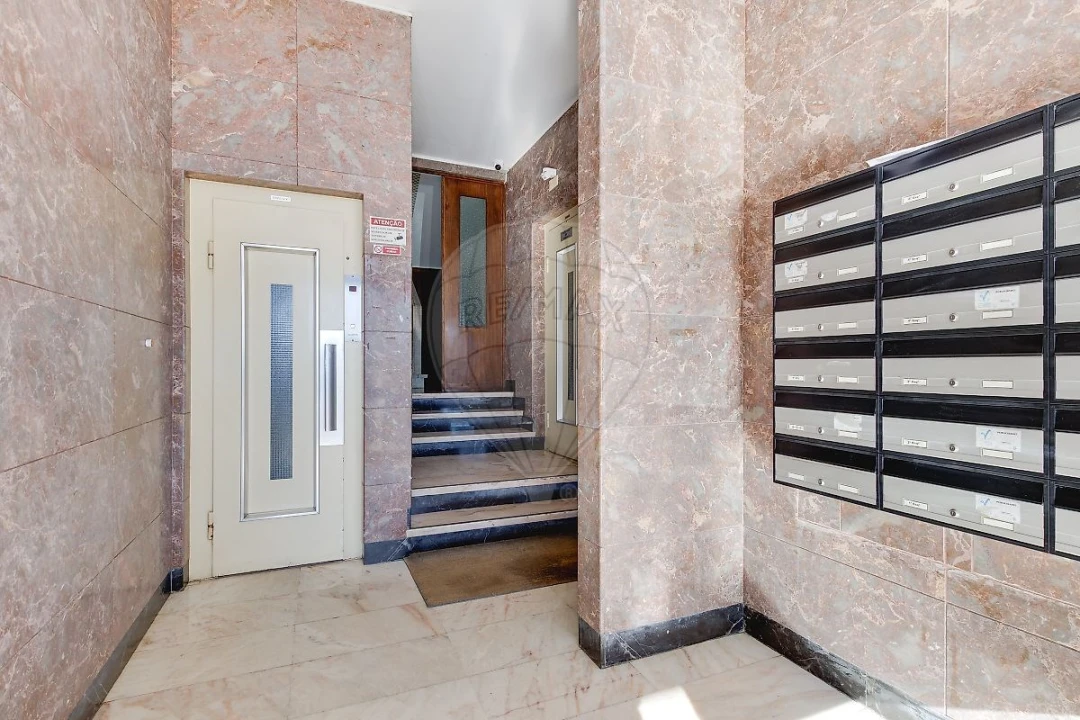 Apartamento T3 para Arrendamento férias em Algés, Linda-A-Velha e Cruz Quebrada-Dafundo Foto 27