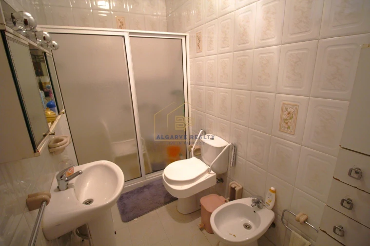 Negócio para Venda em Estômbar e Parchal Foto 6