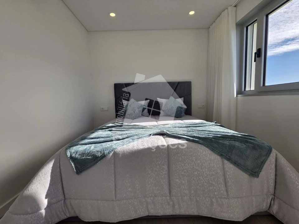 Apartamento T2 para Venda em Portimão Foto 23
