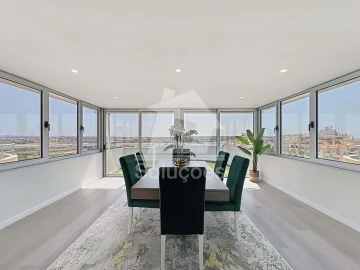 Apartamento T2 para Venda em Portimão