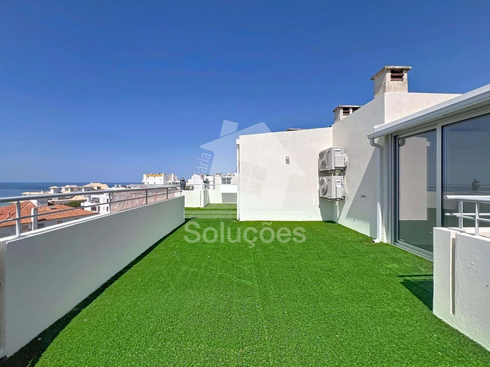 Apartamento T2 para Venda em Portimão Foto 13