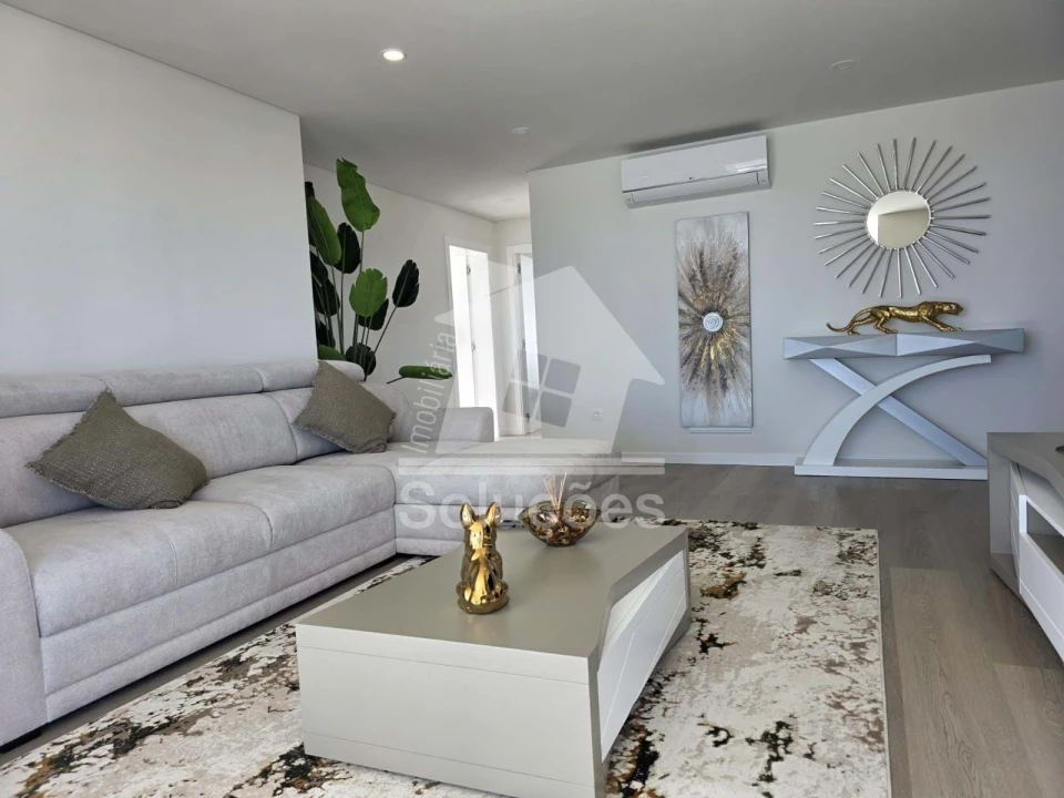 Apartamento T2 para Venda em Portimão Foto 1
