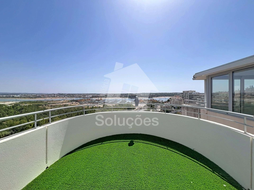 Apartamento T2 para Venda em Portimão Foto 11