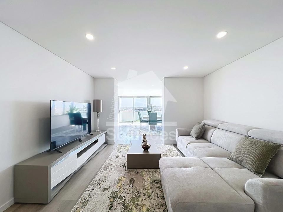 Apartamento T2 para Venda em Portimão Foto 1