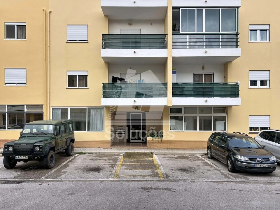 Apartamento T2 para Arrendamento em Lagos (São Sebastião e Santa Maria) Foto 5