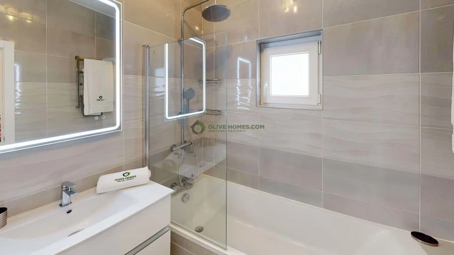 Moradia T3 para Venda em Quarteira Foto 19