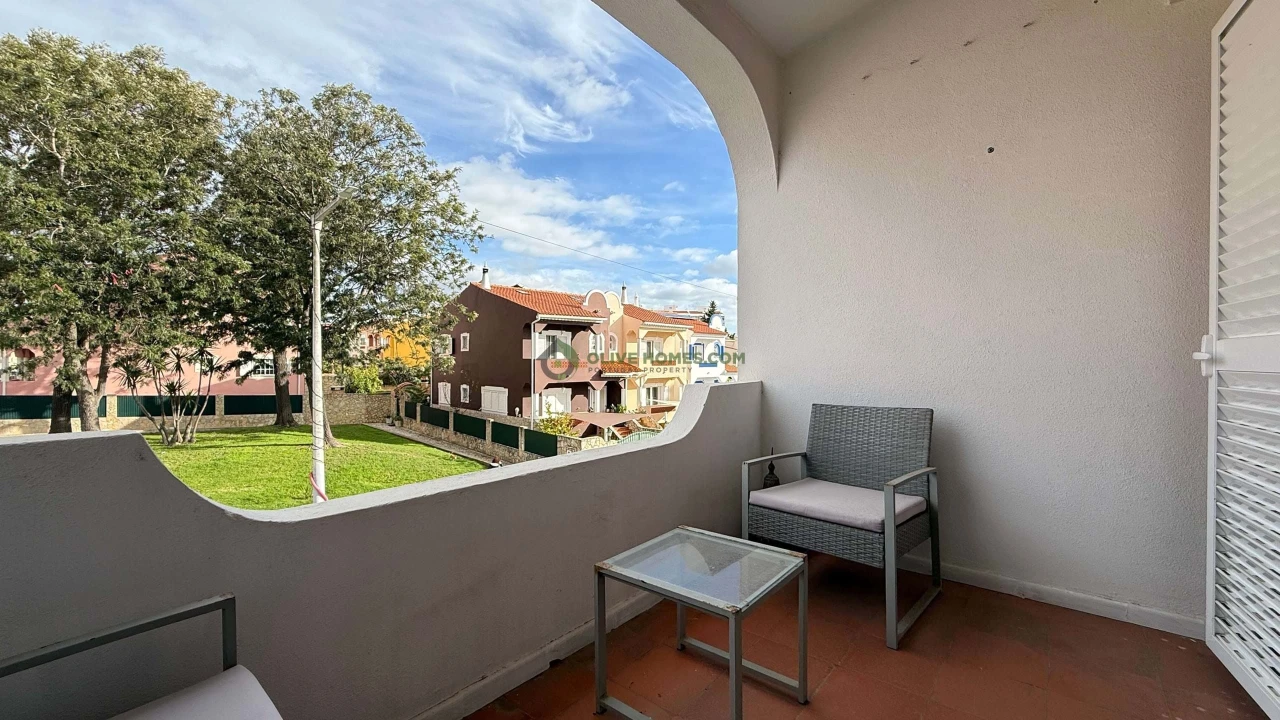 Moradia T3 para Venda em Quarteira Foto 1